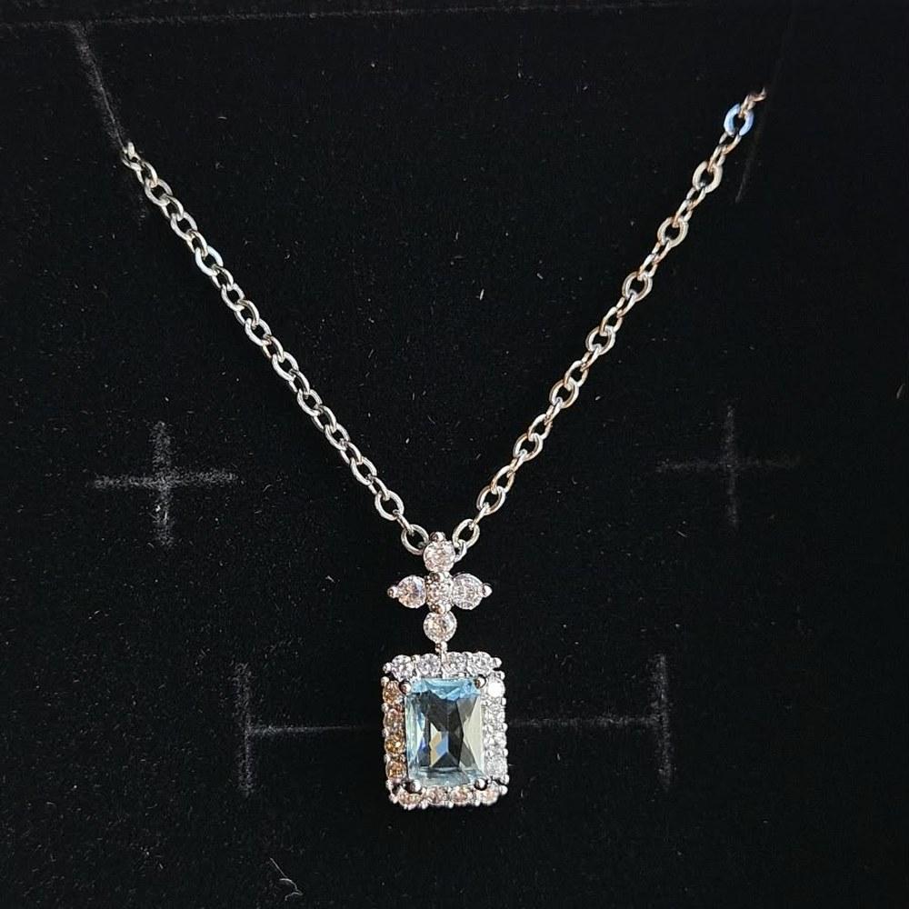 Collar Colgante Rectangular Aguamarina