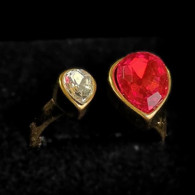 Anillo Gotas de Fresa (ajustable) - Acero con Baño de oro 18k