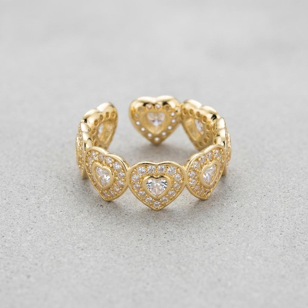 Anillo Corona de Corazones baño de oro 14k