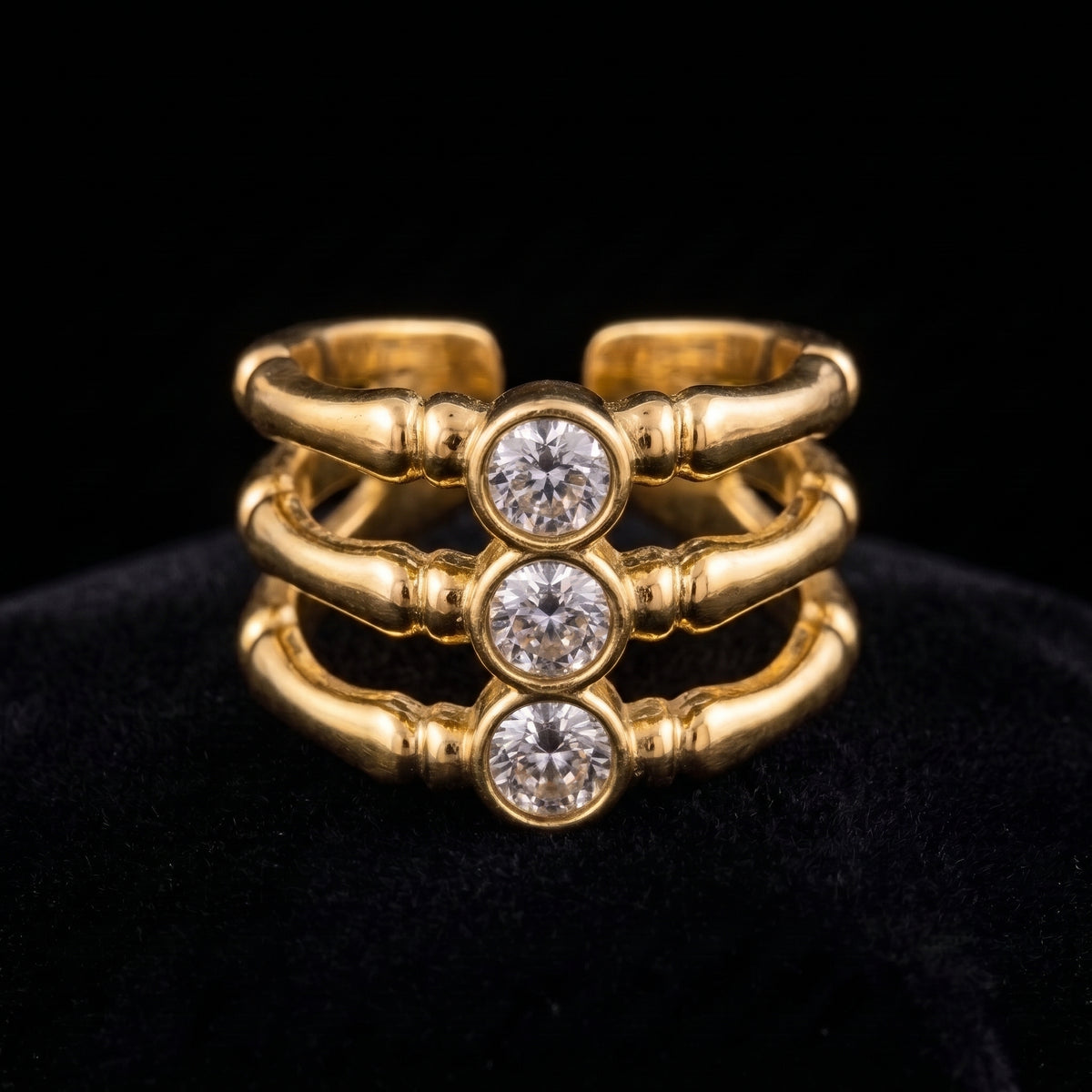 Anillo Trilogía - Acero con baño de oro de 18k (NOVEDAD)