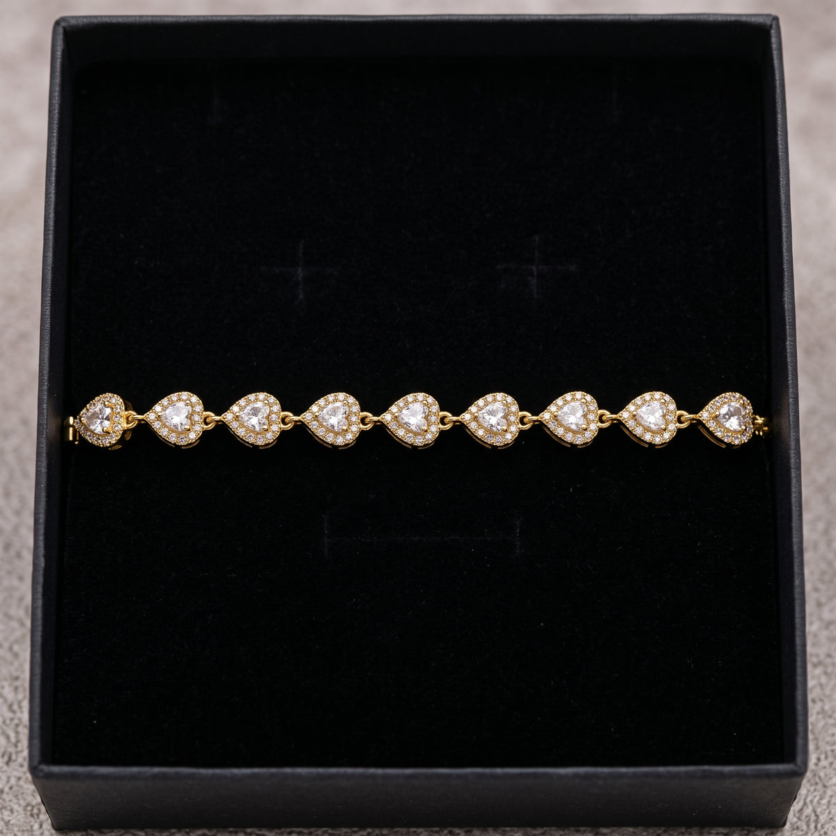 Pulsera Corazón Lux - Acero con baño de oro de 18k
